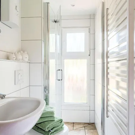 Holiday home Stunning Holiday Home In G Ntersberge Near Lake *