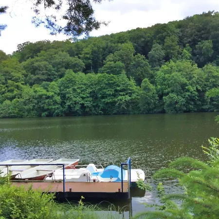 Stunning Holiday Home In G Ntersberge Near Lake * Guntersberge